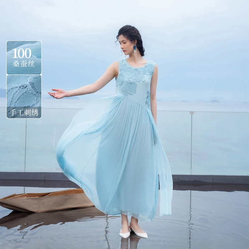 生活在左2024春夏桑蚕丝连衣裙手工绣花高腰飞片优雅长裙1942405