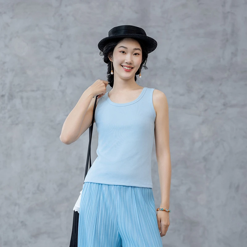 生活在左2025春棉混纺吊带背心多色百搭修身显瘦无袖上衣1951060