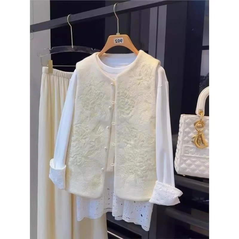 新中式女装国风名媛气质加厚马夹高级感奶白色盘扣马甲外套女秋冬