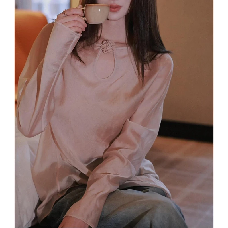 新中式国风女装立体花朵上衣2024秋冬新款高级感复古打底粉色小衫