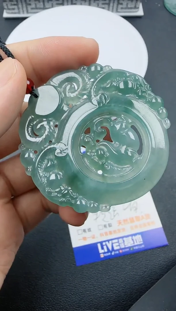 【闪购商品】翡翠颈饰未镶嵌翡翠三阳开泰（多样性发其一）