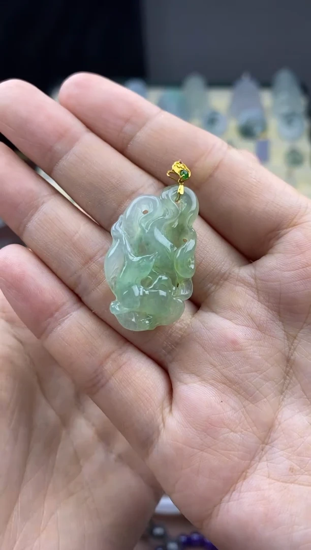 【闪购商品】翡翠颈饰18K金镶嵌挂件