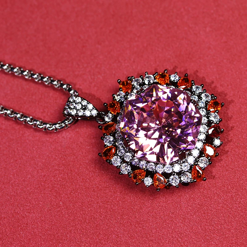 经典豪镶粉色宝石吊坠D801