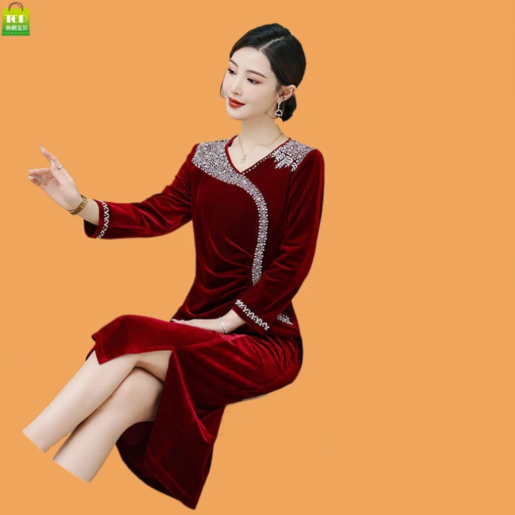 高档新中式上档次连衣裙妈妈礼服年轻妈妈礼服冬季新中式妈妈改良