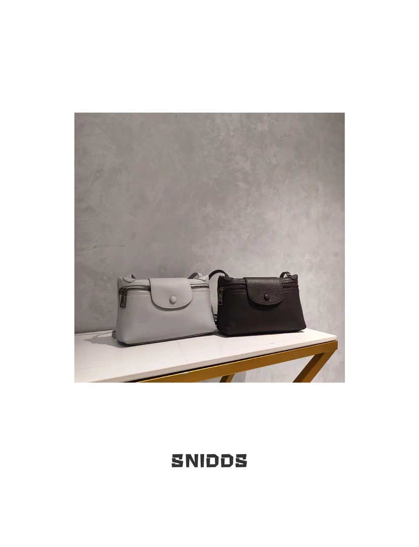 5/6女士　小众复古精致真皮单肩斜跨包