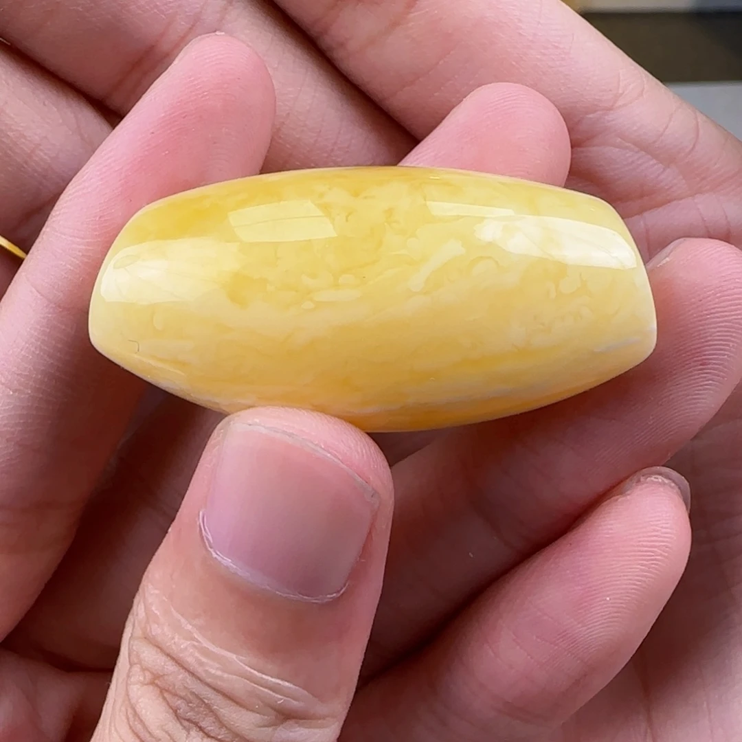 琥珀裸石未镶嵌蜜蜡