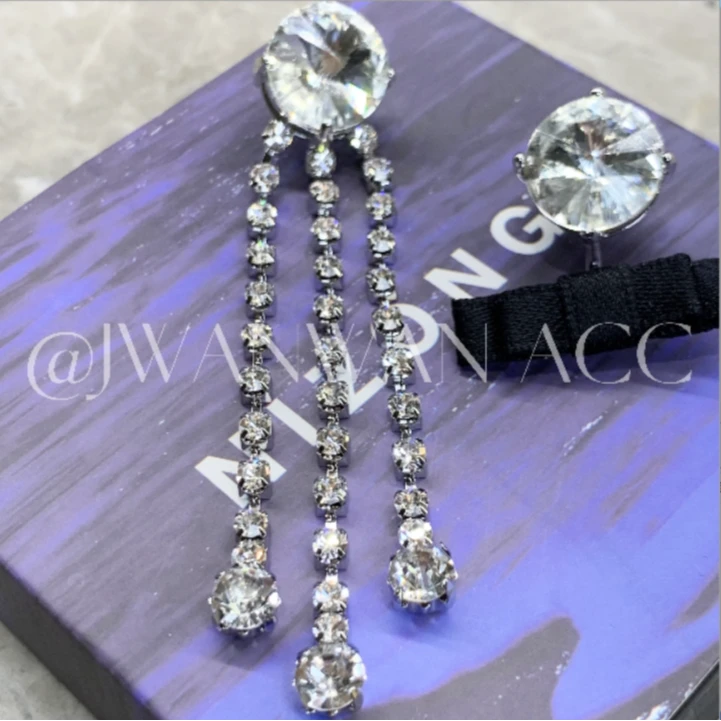 铜合金锆石耳饰 缪斯女主.AB款黑色蝴蝶结耳环 虞书欣同款