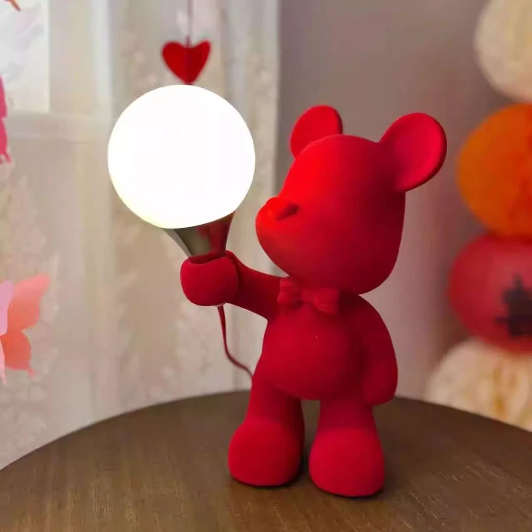 长明灯结婚婚房台灯创意婚房陪嫁灯一对新婚礼物氛围感小熊台灯