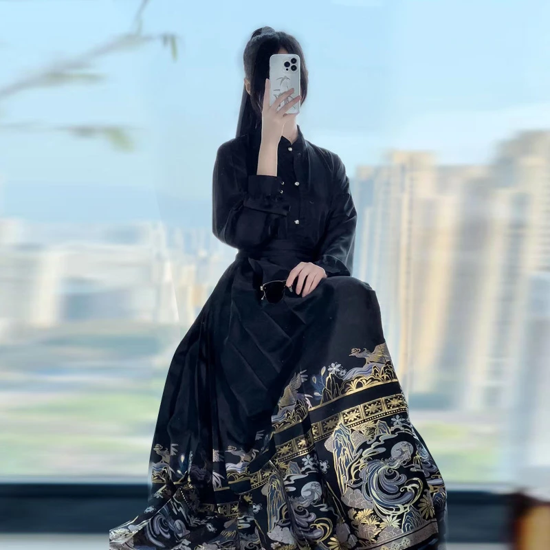 拾濡虞原创汉服（越鸟山峦）明制仿妆花织金马面半身裙日常通勤新款