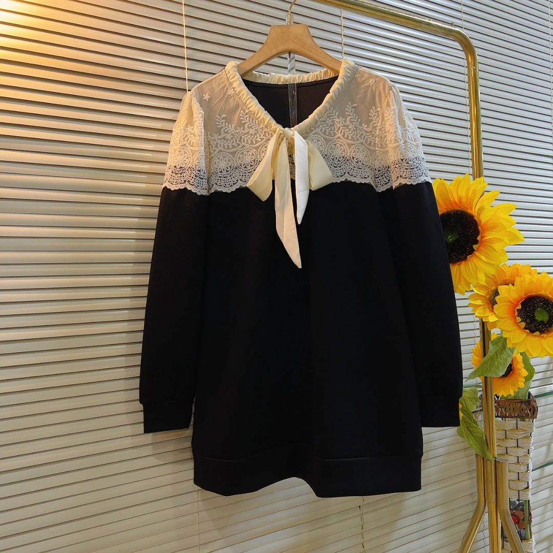 DD秋冬新款蕾丝拼接休闲遮肉卫衣裙