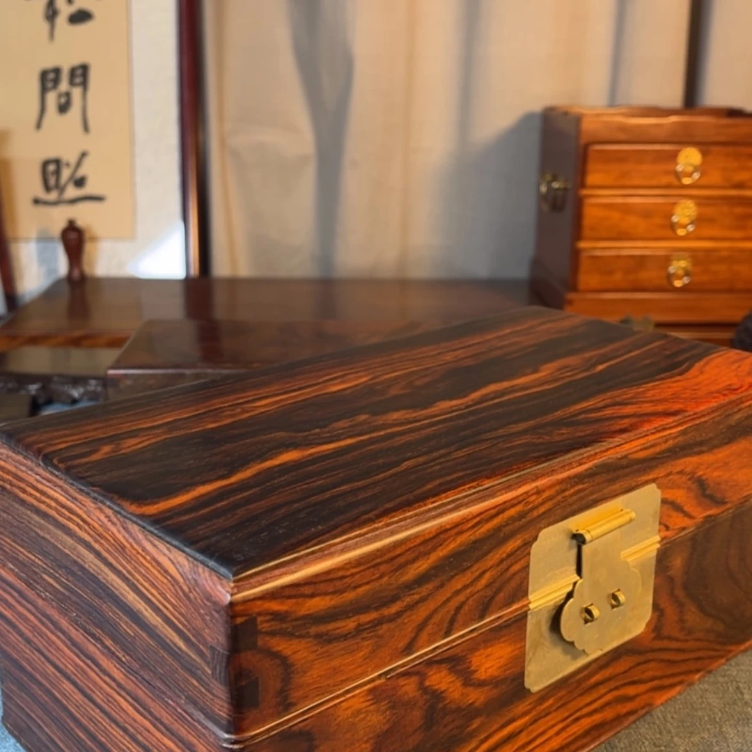 【闪购商品】檀木屉箱