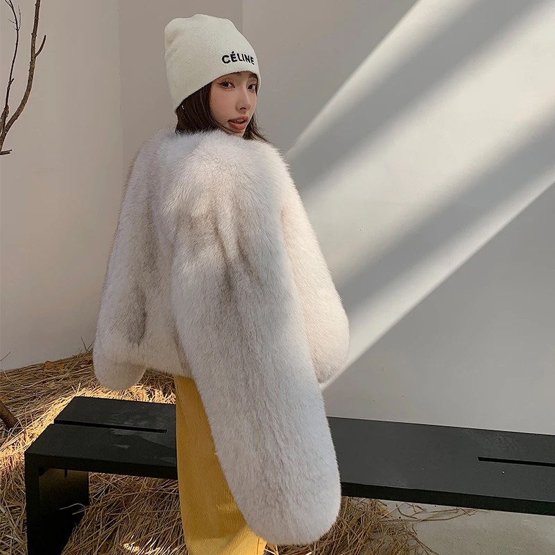 秋冬新款整皮狐狸毛皮草外套女短款 显瘦年轻款毛毛大衣冬2031