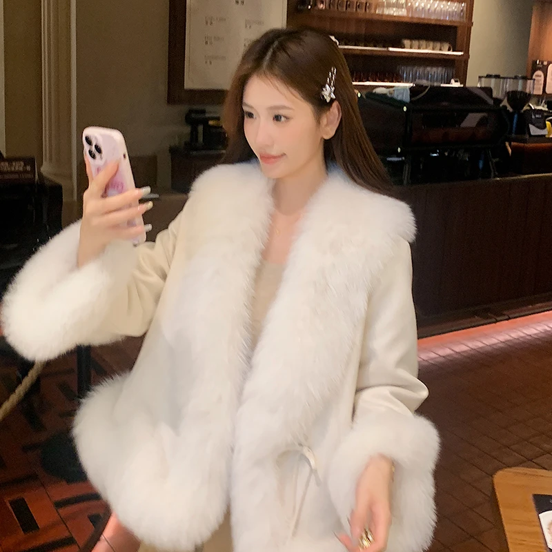 新款狐狸毛皮草短款外套女 显瘦麂皮绒羽绒大衣冬年轻款23041