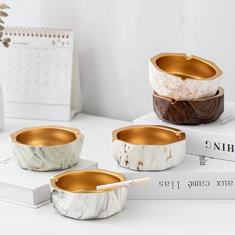 2023新款描金底烟灰缸创意办公室小号客厅家用酒店会所装饰品简约