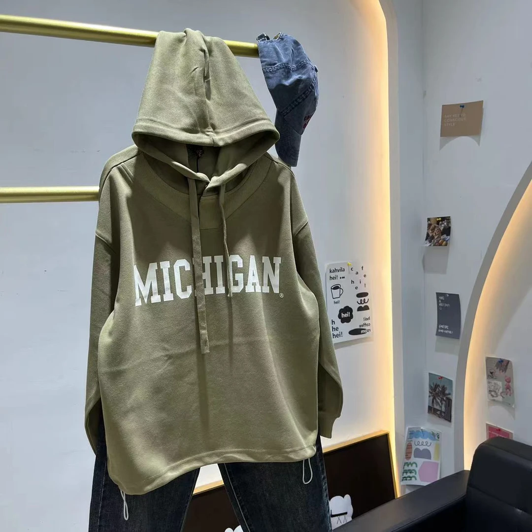 橙子家 6305小灵丁MIC字母印花卫衣