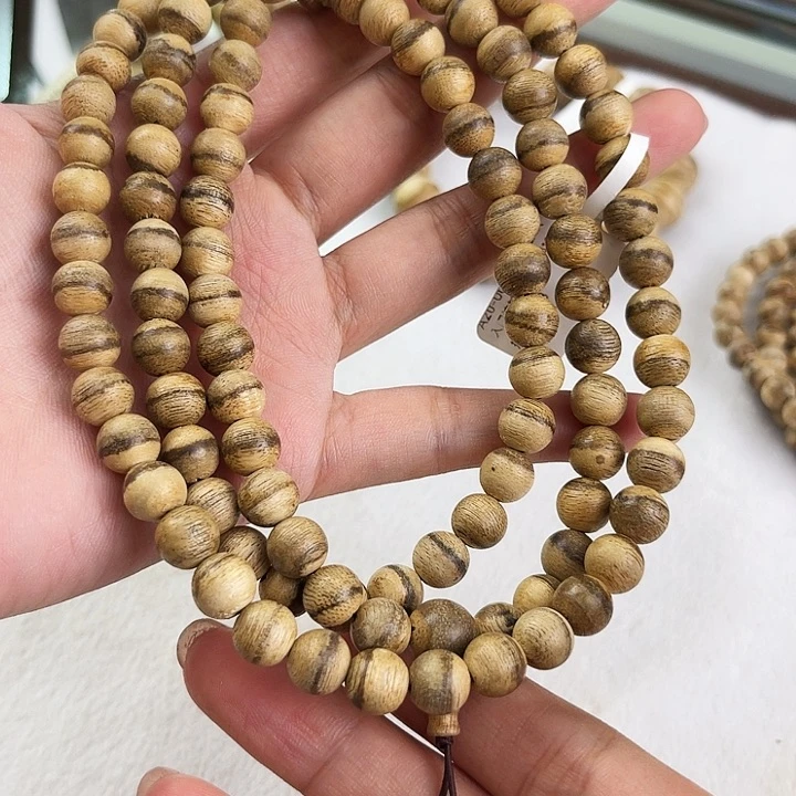 沉香手串天然野达拉干蛇皮纹0.8*108