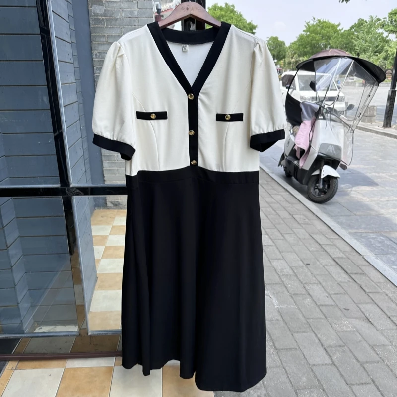 897高级感黑白撞色连衣裙夏季新款胖MM大码小香风显瘦假两件轻奢