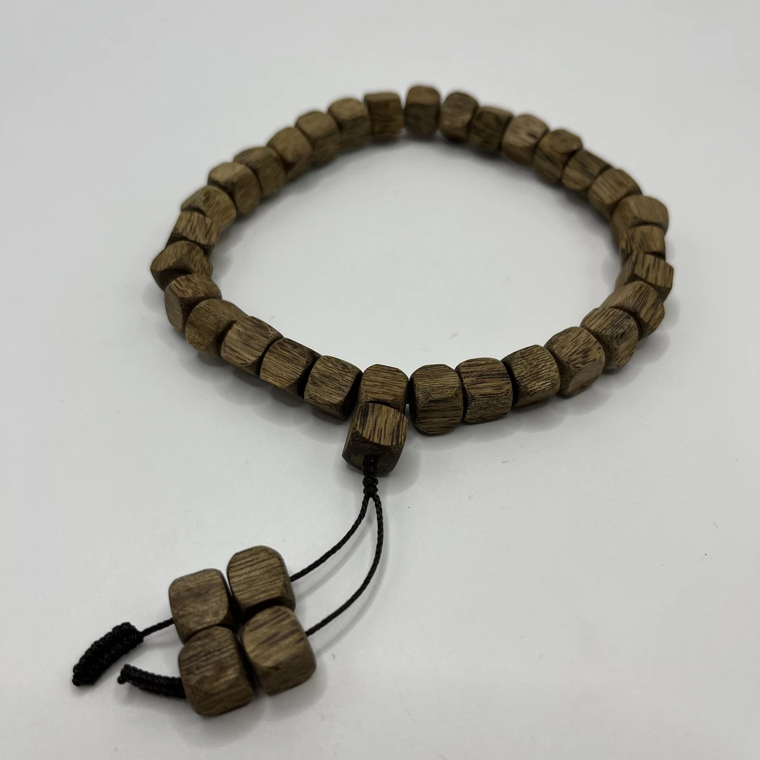 奇楠沉香手串0.9方糖珠手持大单圈，多样性发一