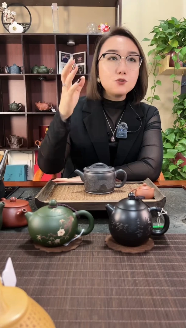 【闪购商品】紫砂茶壶实力派艺人石黄江南春汉瓦（冰心）