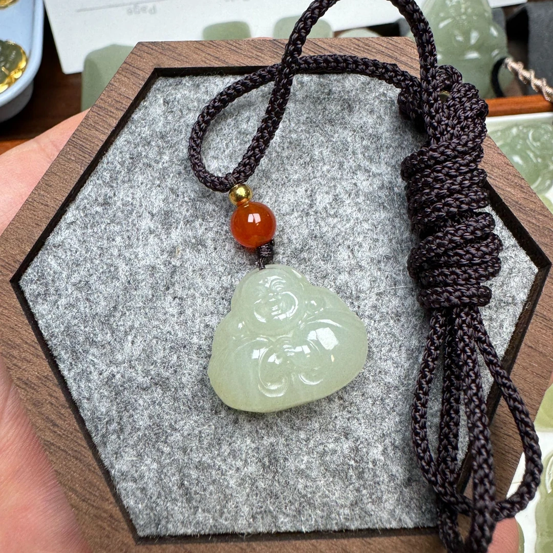 抱抱佛小宽20*高19*9和田玉吊坠0520