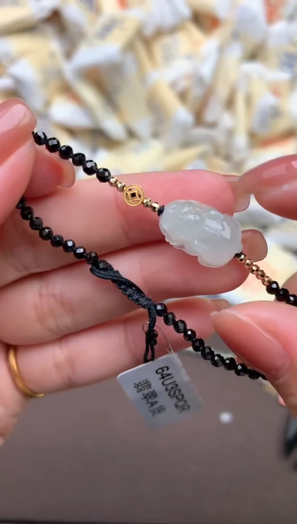 【闪购商品】翡翠手绳未镶嵌一