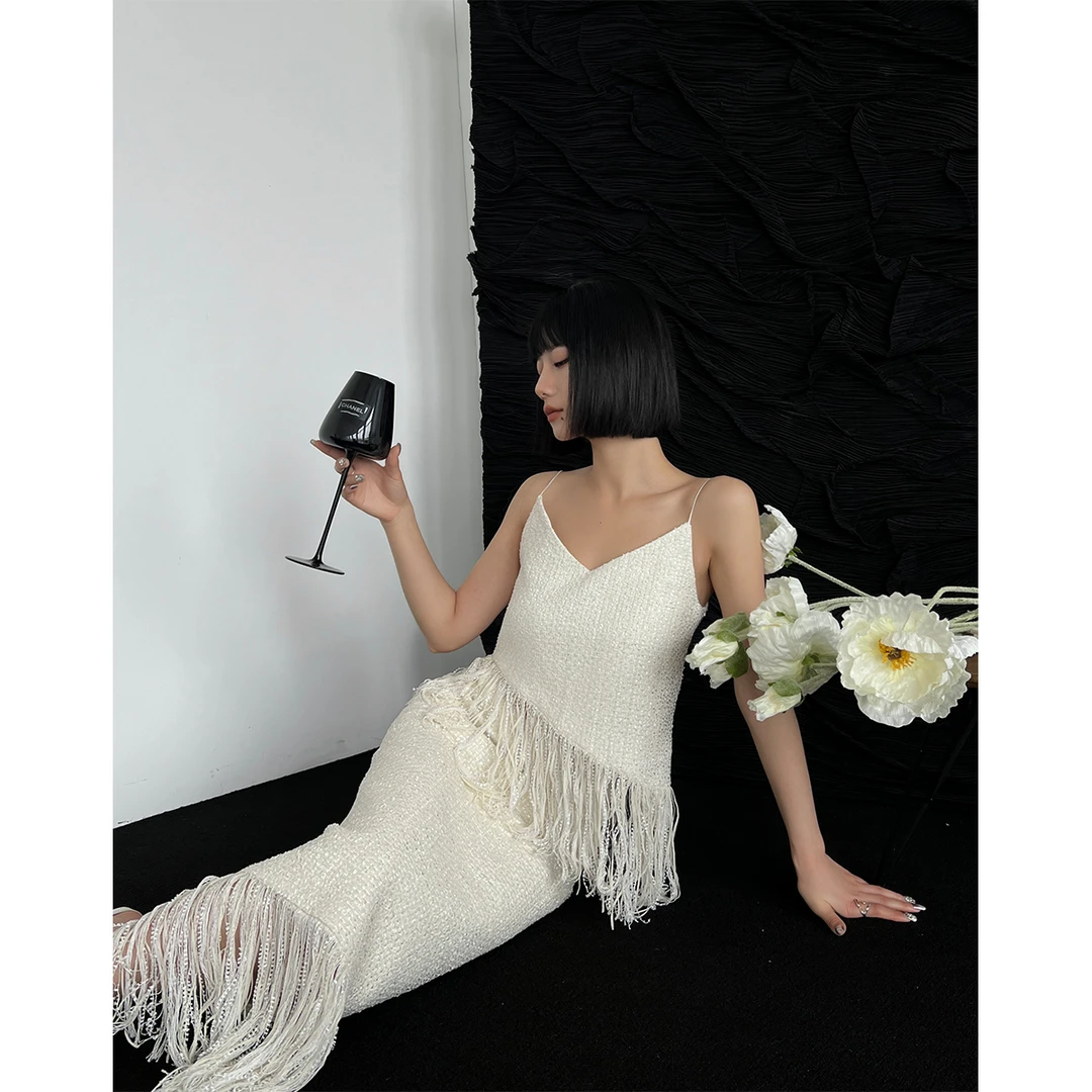 P0424Q2632 小香风流苏不规则吊带＋中长裙两件套套装女 08.02抖