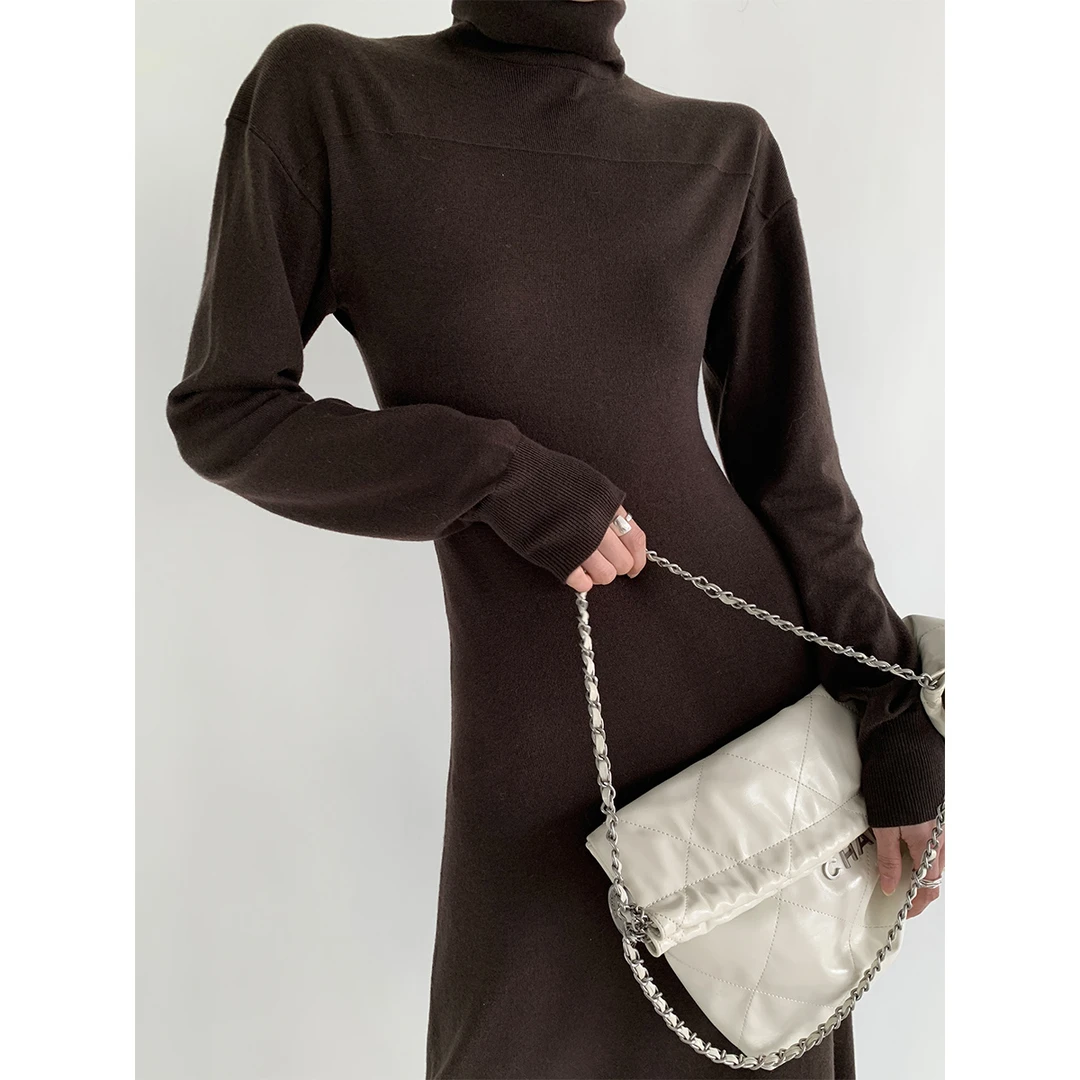 1.17  P0117Q3022  针织长裙女设计款羊蹄袖高领连衣裙08.03抖