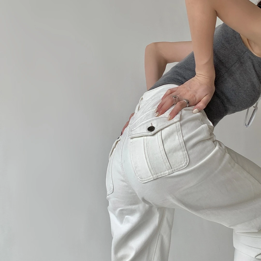 P0810K1593时尚炫酷 双贴方口袋高腰直筒宽松牛仔长裤女