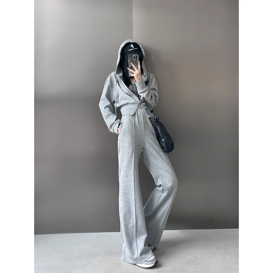 03.04  P0304Y3057  爆款春秋休闲运动三件套套装