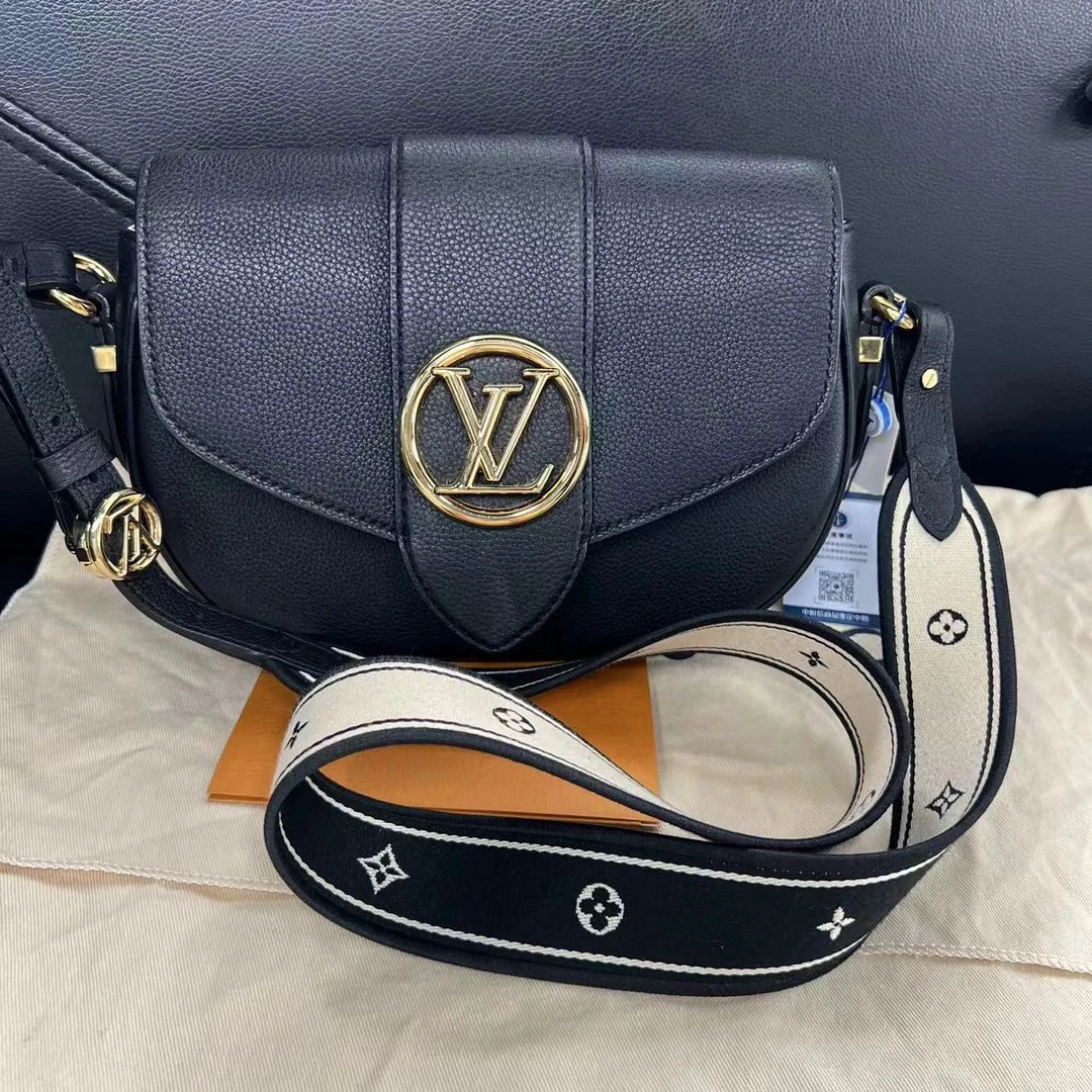 95新 LouisVuitton/路易威登 捐金沉珠/pont9系列斜挎包