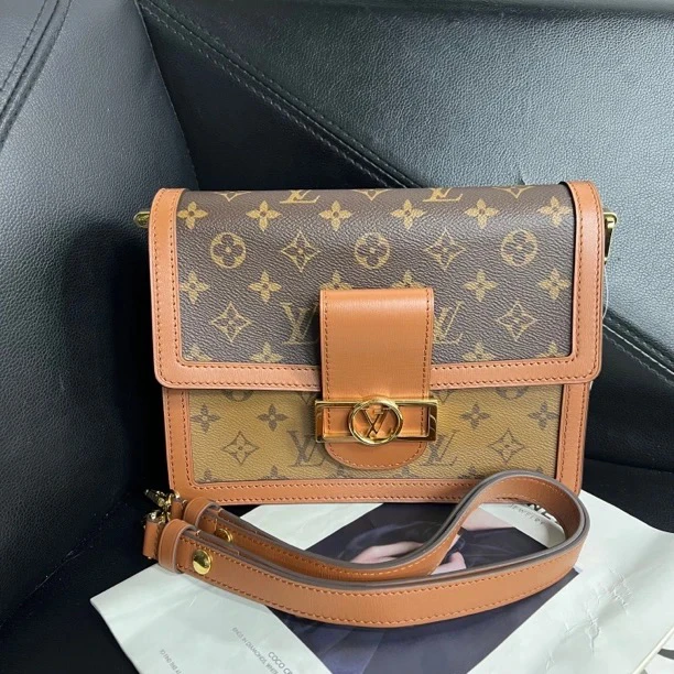 95新 LouisVuitton/路易威登 捐金沉珠/中号达芙妮