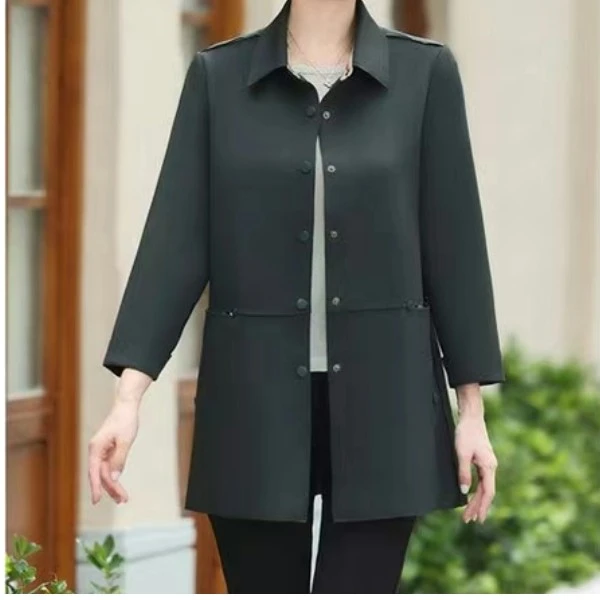 贵气秋季新款时尚洋气中年女士显瘦宽松大码你中长款风衣妈妈装