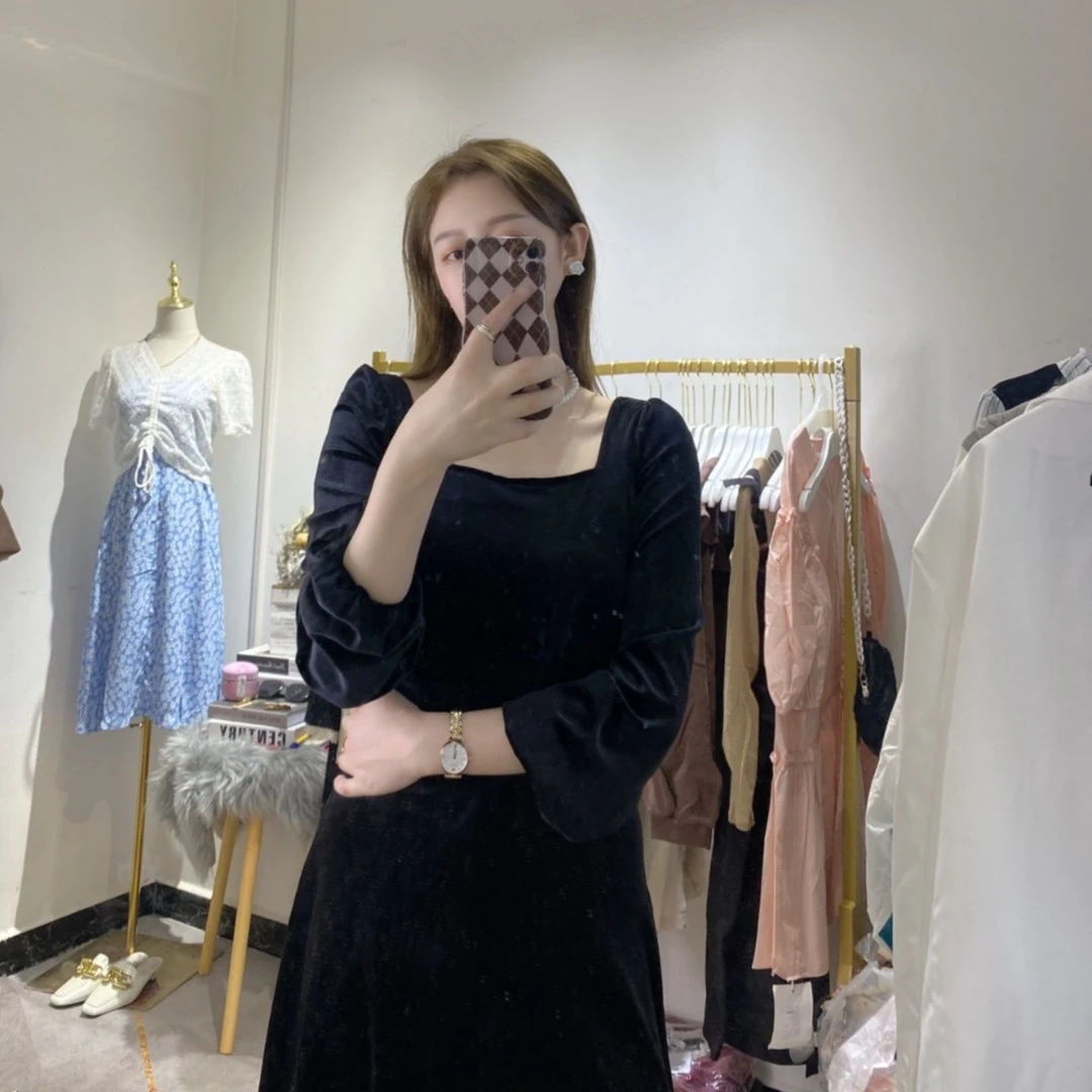 萌儿家-品牌时尚女装(一件包邮下单备注编码)