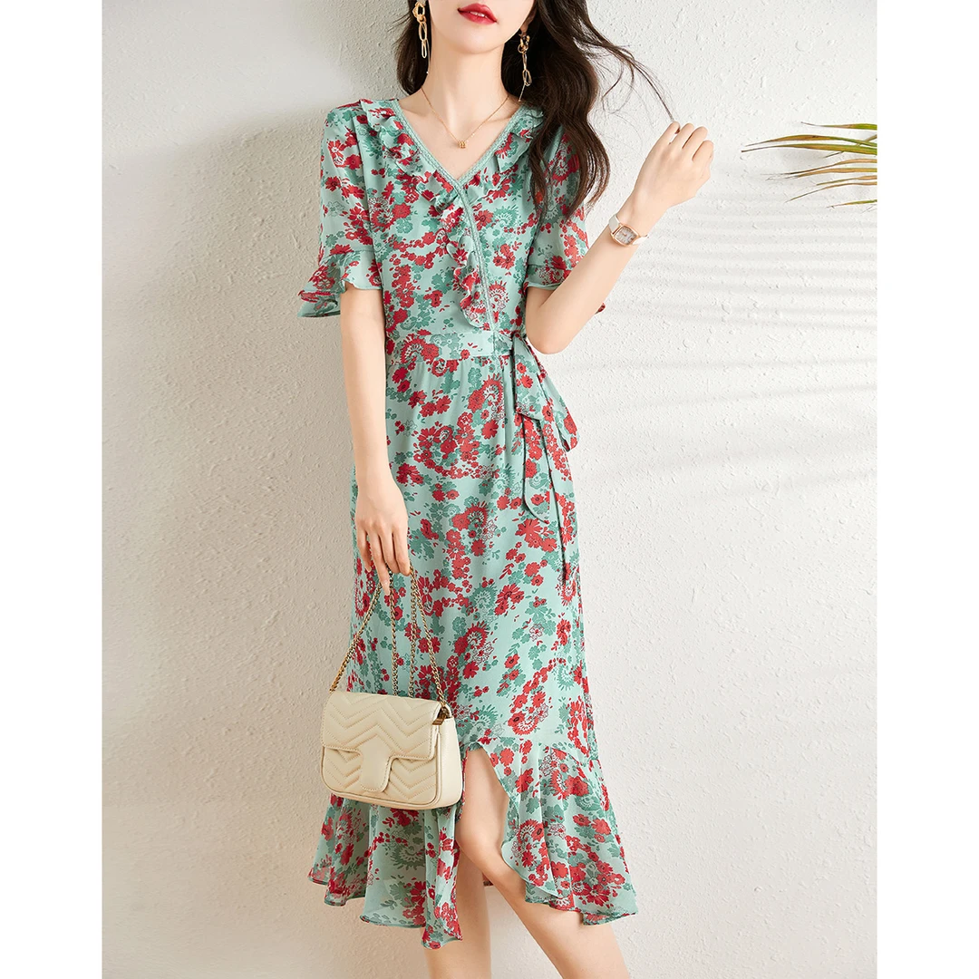 沫晗依美2025夏季新款流行舒适气质雪纺花边碎花A字中长款连衣裙