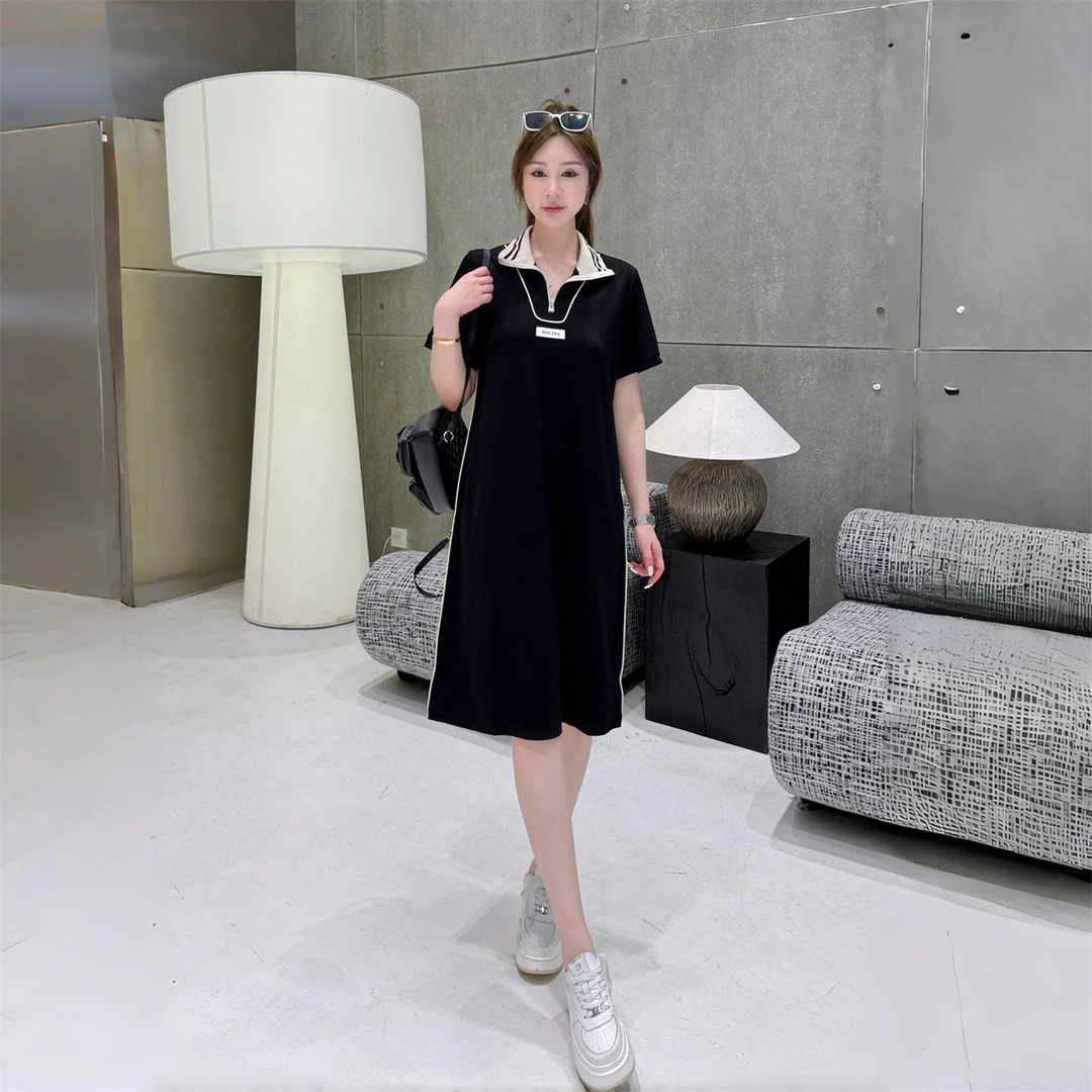 2025年夏季新款短袖翻领连衣裙高级感气质减龄休闲显瘦中长款裙子
