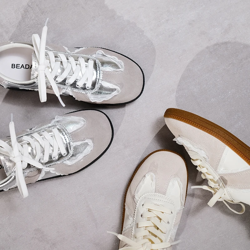 板鞋圆头系带少女休闲低跟甜美纯色深口平底蕾丝德训鞋女款小白鞋