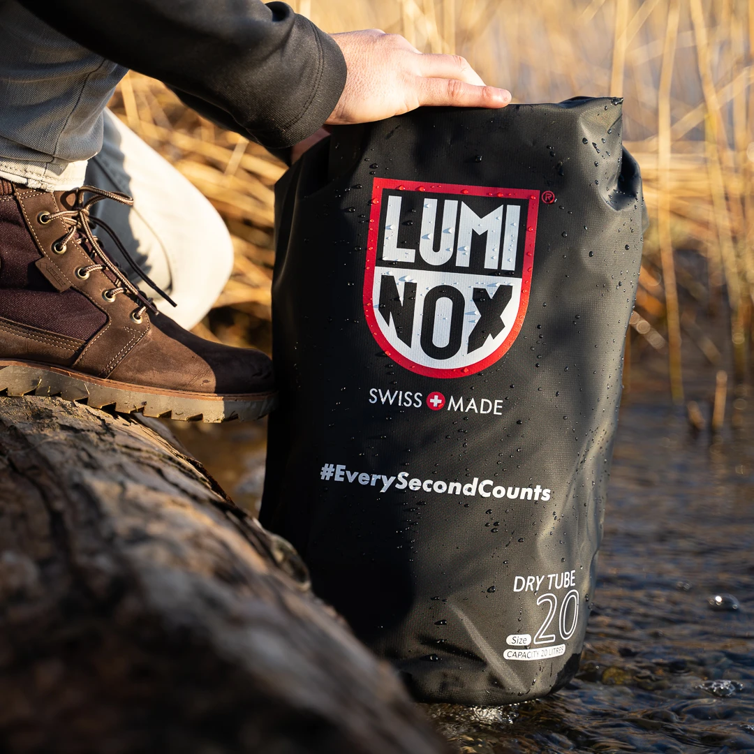 雷美诺时防水包