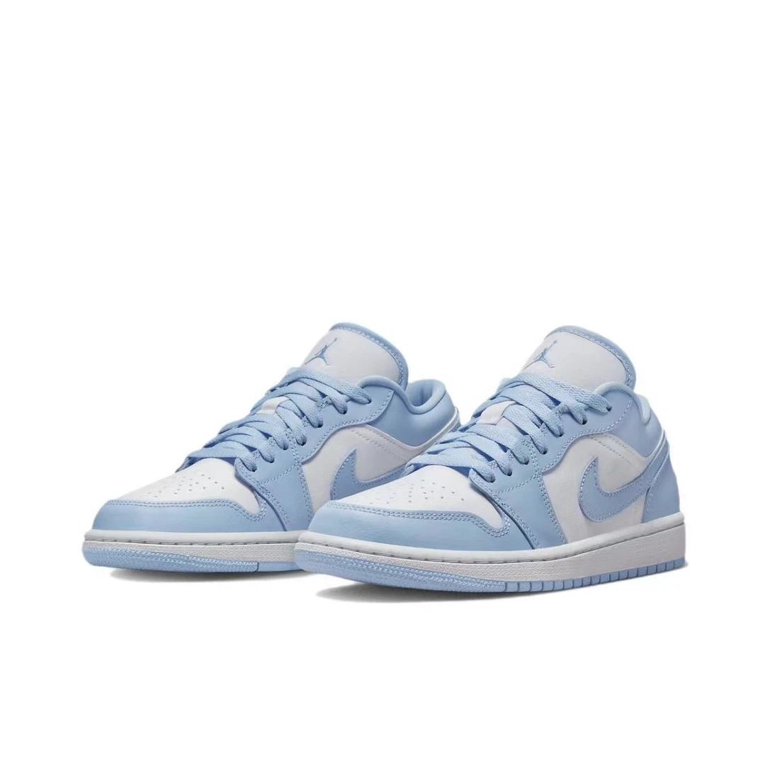 Air Jordan 1 Low AJ1 低帮 女款白蓝运动休闲板鞋 DC0774-141