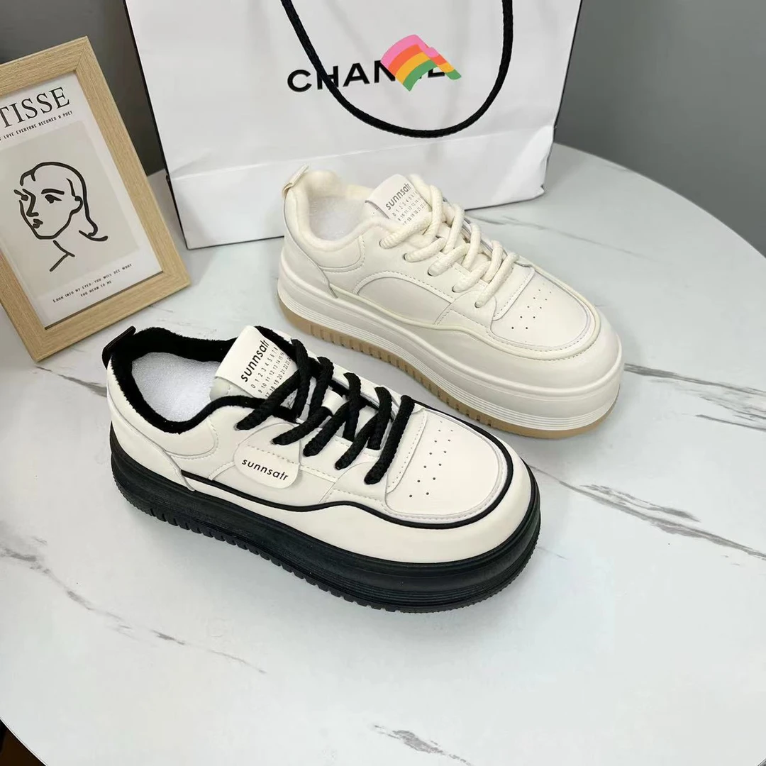 百搭小众2024年春季新款小白鞋厚底板鞋休闲松糕女鞋9906X2