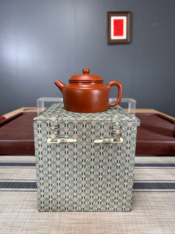 全手工德钟200CC原矿朱泥茶壶牛盖四方壶清水泥紫砂壶纯手工茶具
