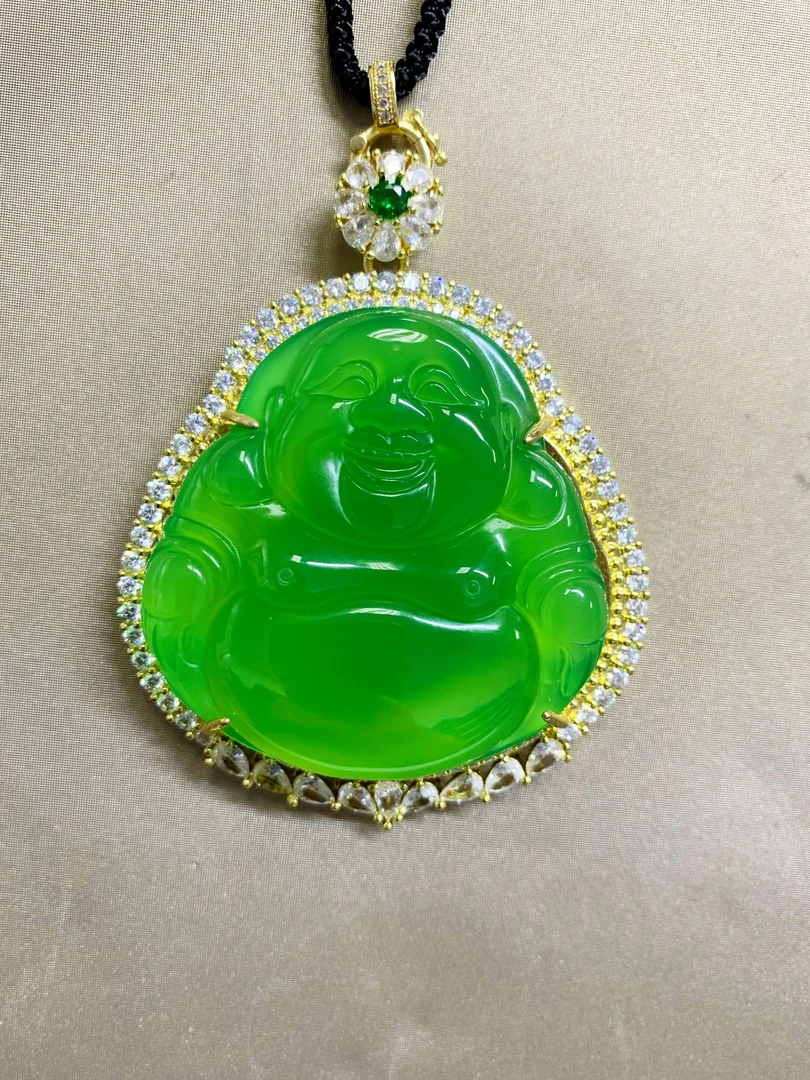 （180号）满色镶嵌DUS~穿绳高货绳男女同款爆款佛吊坠带证书包邮