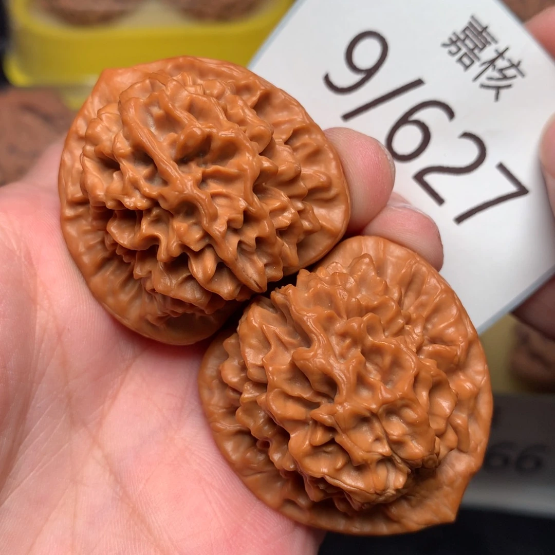 文玩核桃把件M***d全品毕业秦闷39