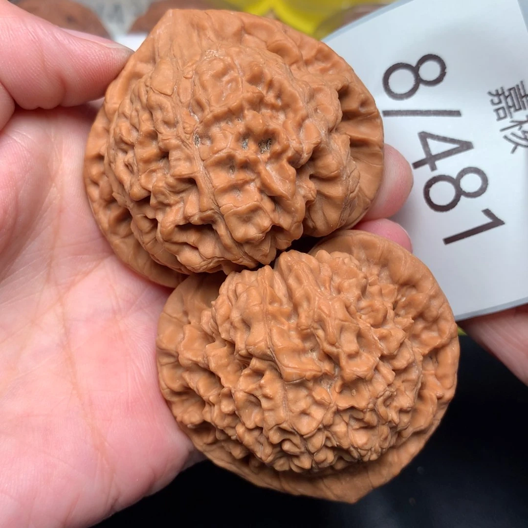 文玩核桃把件全品桃心官帽53