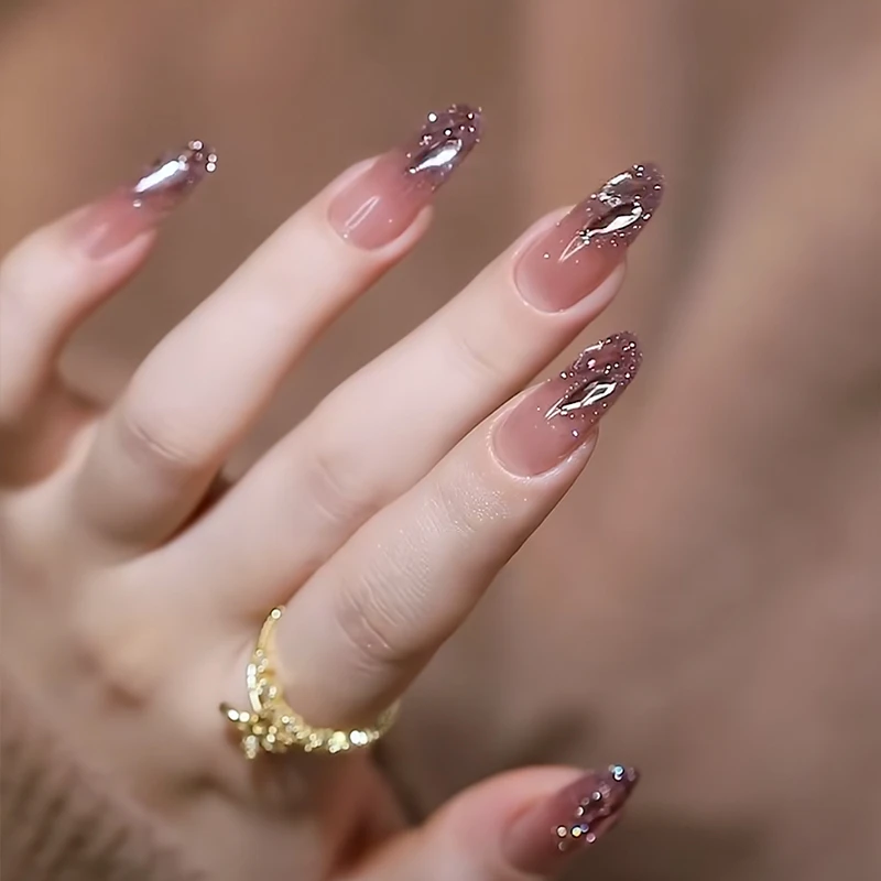 2024秋冬款中长款纯手工穿戴甲美甲贴片显白高级感闪闪发光可拆卸