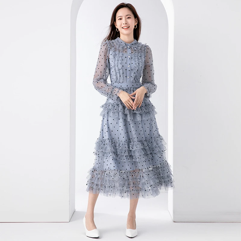 秋季新款气质女装连衣裙优雅重工娃娃领浪漫波点法式木耳边蛋糕裙