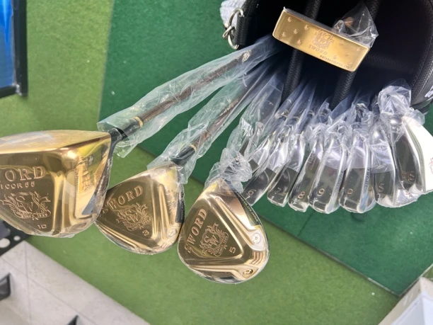 武士刀男士高尔夫套杆 3木8铁1推1包 硬度R Sr S