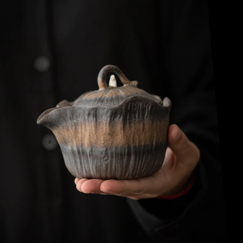 肆坊壹品粗陶鎏金单复古纯手工家用陶瓷功夫茶具带过滤和尚手抓壶