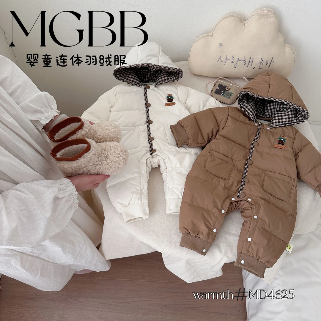 小熊先生扣子款式羽绒服4625