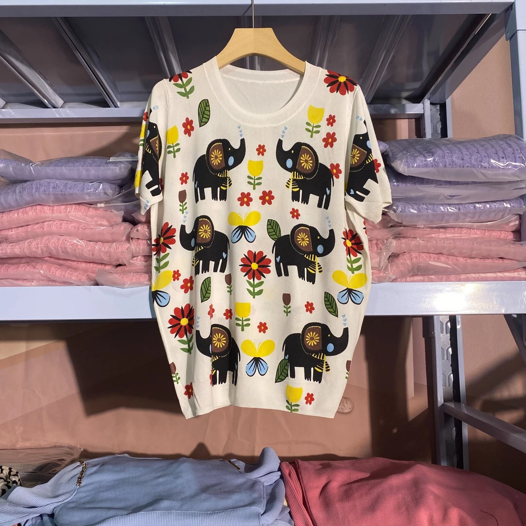 圆领短袖印花针织衫