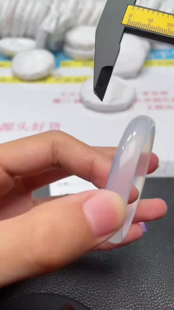 【闪购商品】玛瑙/玉髓手镯未镶嵌53++54ZZ